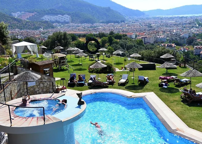 Hotel Sundial Hotel & Restaurant