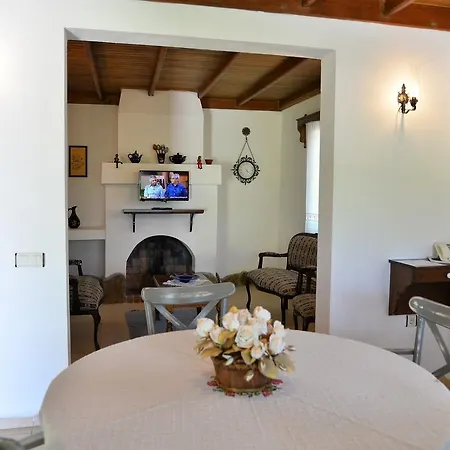 日晷餐厅酒店 费特希耶