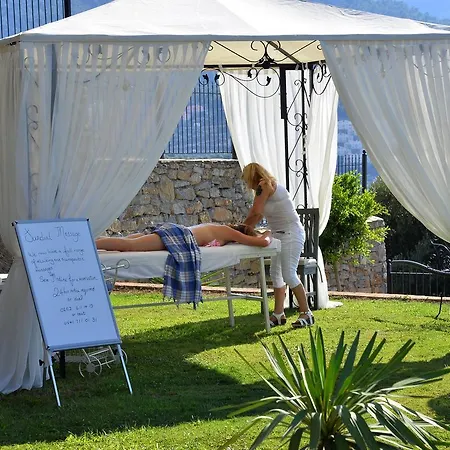 Sundial Hotel & Restaurant Hotel