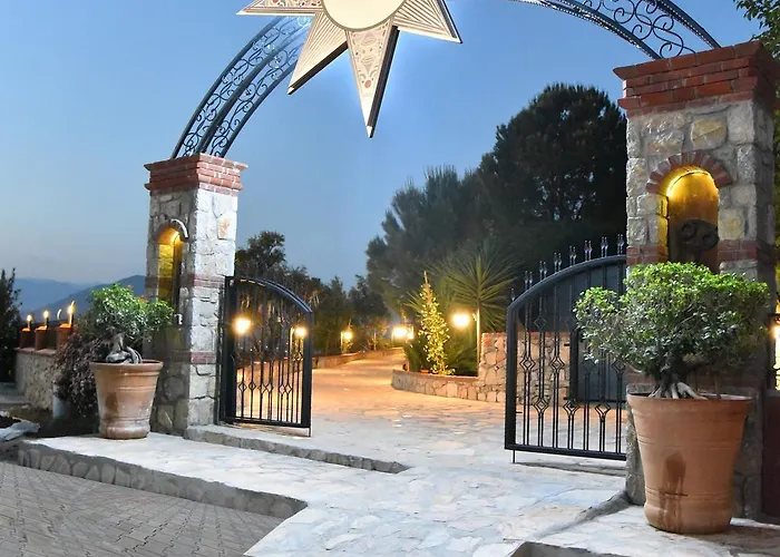 Sundial Hotel & Restaurant Hotel