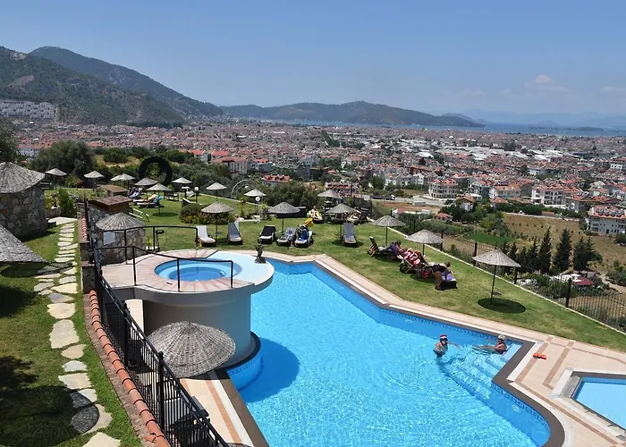 Sundial Hotel & Restaurant Otel *